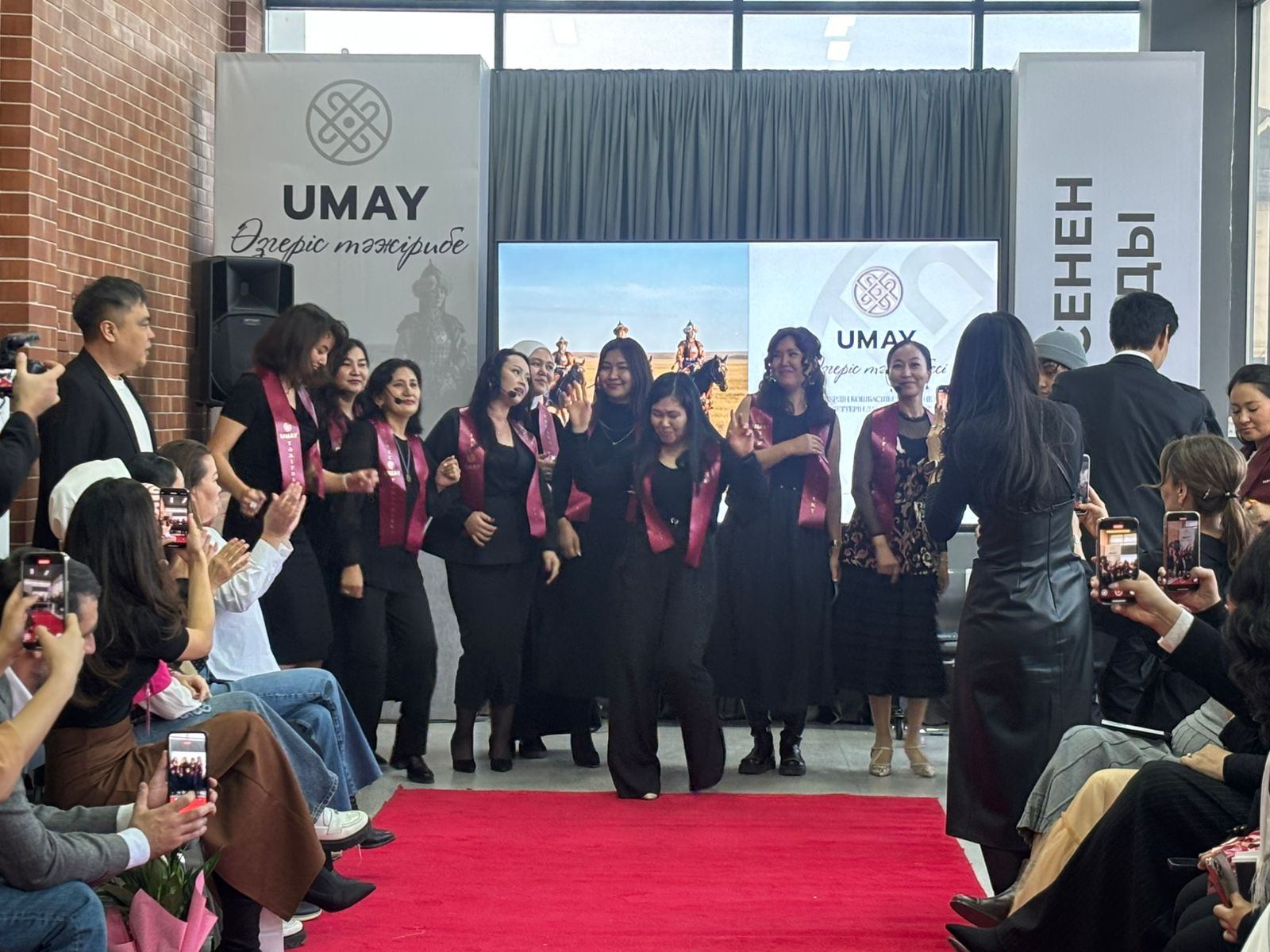 Награждены участницы проекта «UMAY: «Опыт перемен»