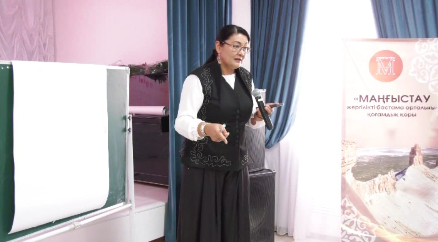 Баяндыда Отбасылық құндылықтарды нығайту бойынша шеберлік сағаты өтті