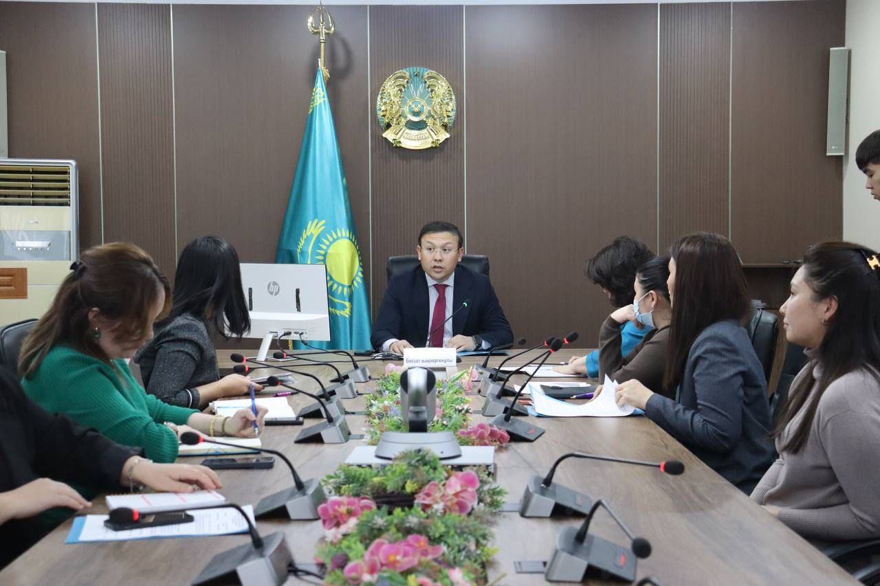 В Актау рассмотрели актуальные вопросы поддержки женщин и развития семейной политики