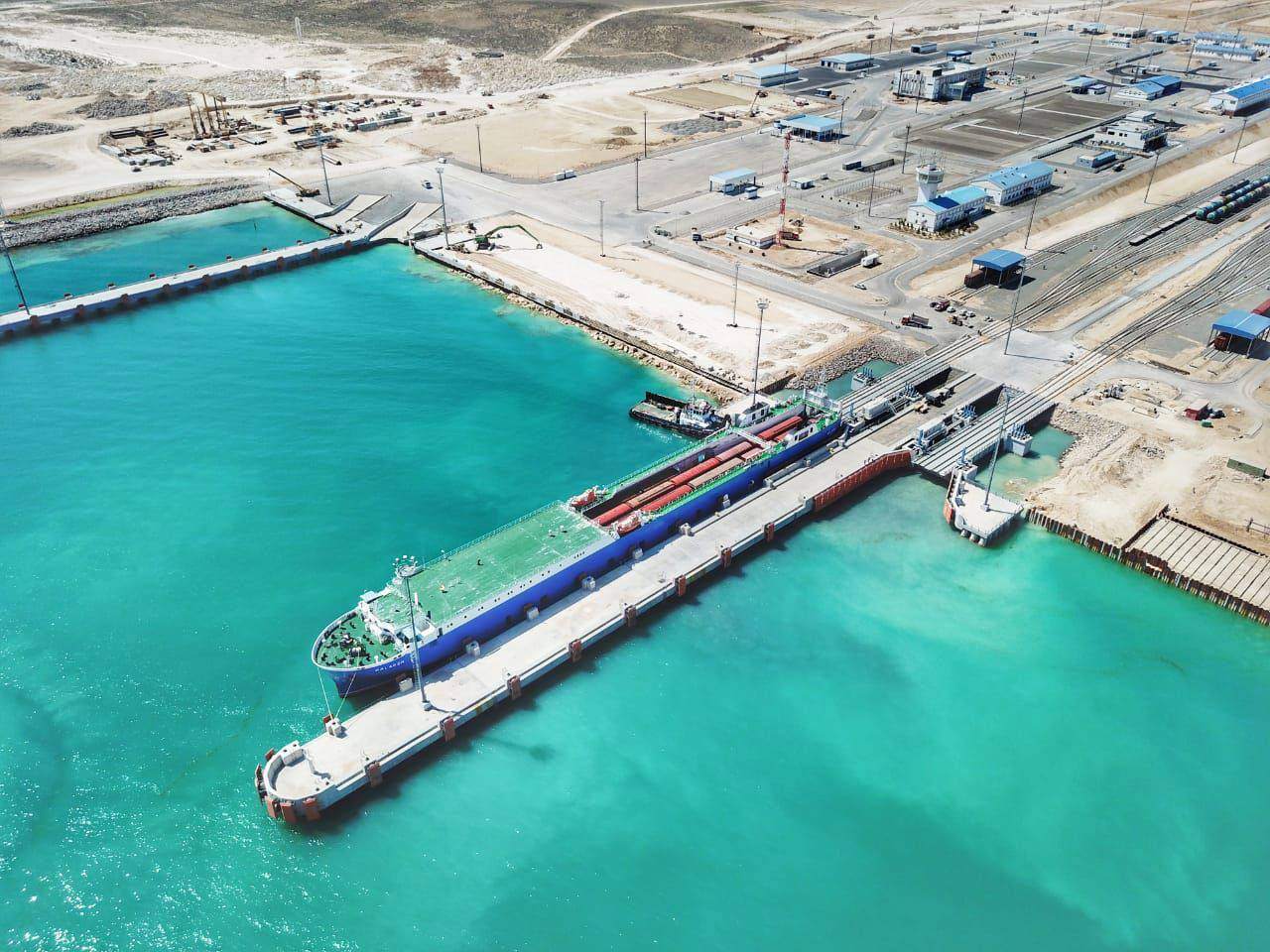 Тәуелсіз елдің теңіз қақпасы: Құрық порты – еркін Қазақстанның жаңа дәуірдегі символы