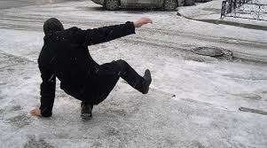 Ақтауда көктайғақ: Екі күн ішінде 100-ге жуық адам жарақаттанды