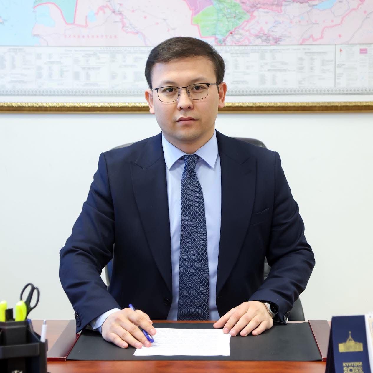 Заман талабы және Ата Заң: Бекзат Жүсіп конституциялық өзгерістерге қатысты пікір білдірді