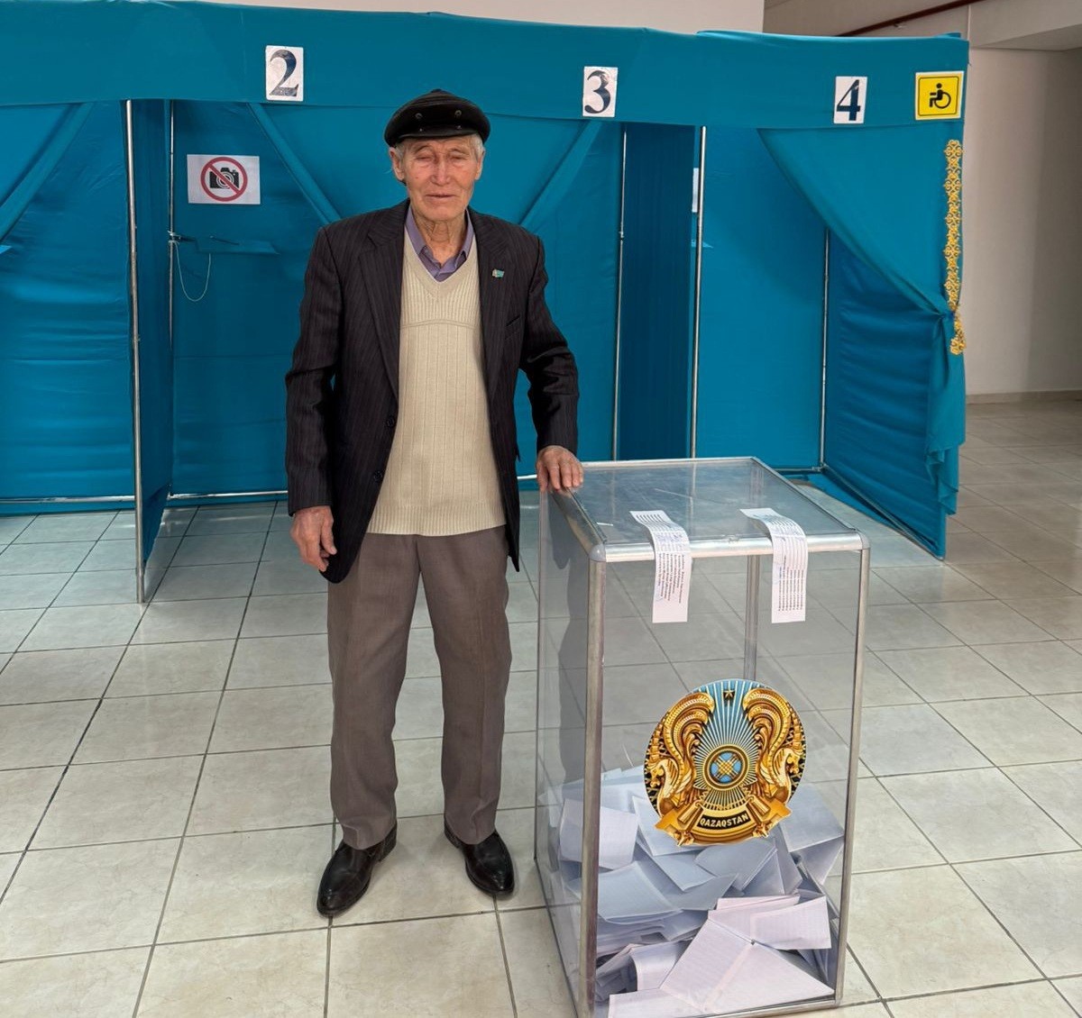 Маңғыстаулық жазушылар өз таңдауын жасауда