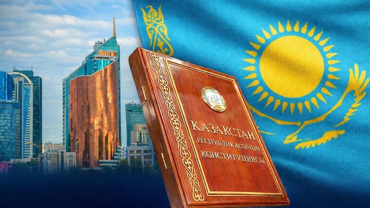 Центральная комиссия референдума признала новую Конституцию принятой