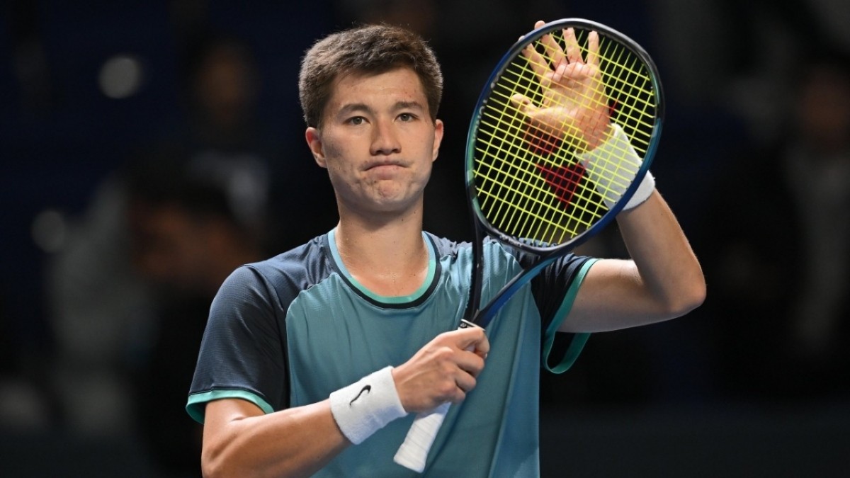 Тенист из Актау вышел в четвертьфинал турнира в Мексике