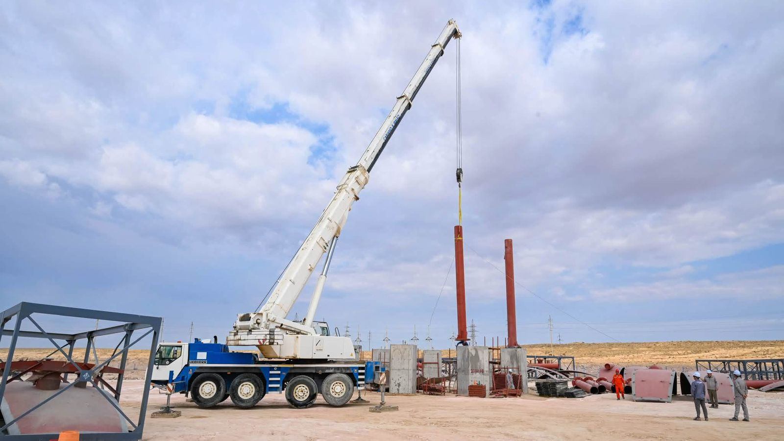 Жаңаөзенде газ өңдеу зауытының құрылысы жалғасып жатыр