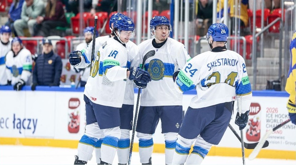 Мужская сборная Казахстана по хоккею вышла в элитный дивизион