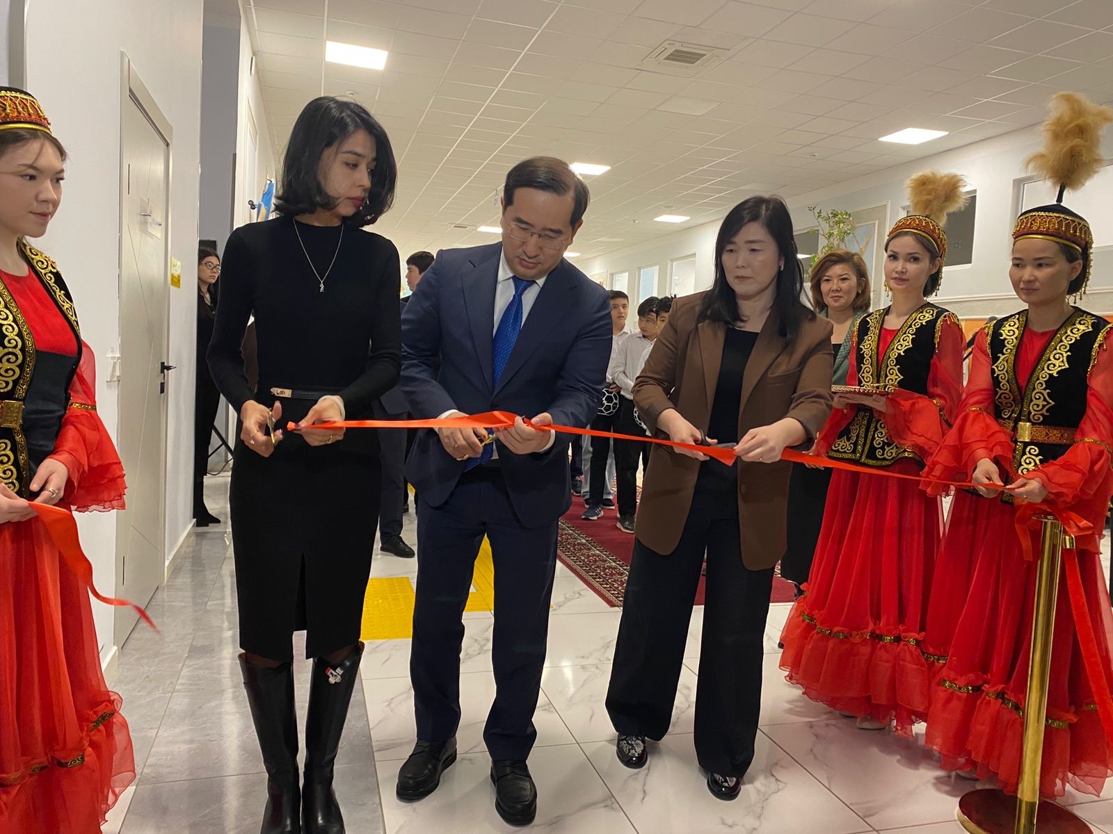 Во Дворце школьников открылся кабинет дронов «AirHub»