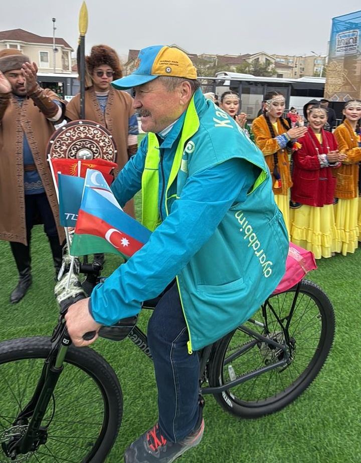 Маңғыстаулық жиһанкез түркі елдерін велосипедпен аралауға жолға шықты