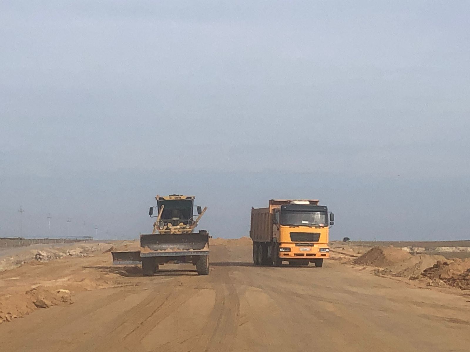 Маңғыстауда бірнеше бағыттағы автожолдар жаңартылуда