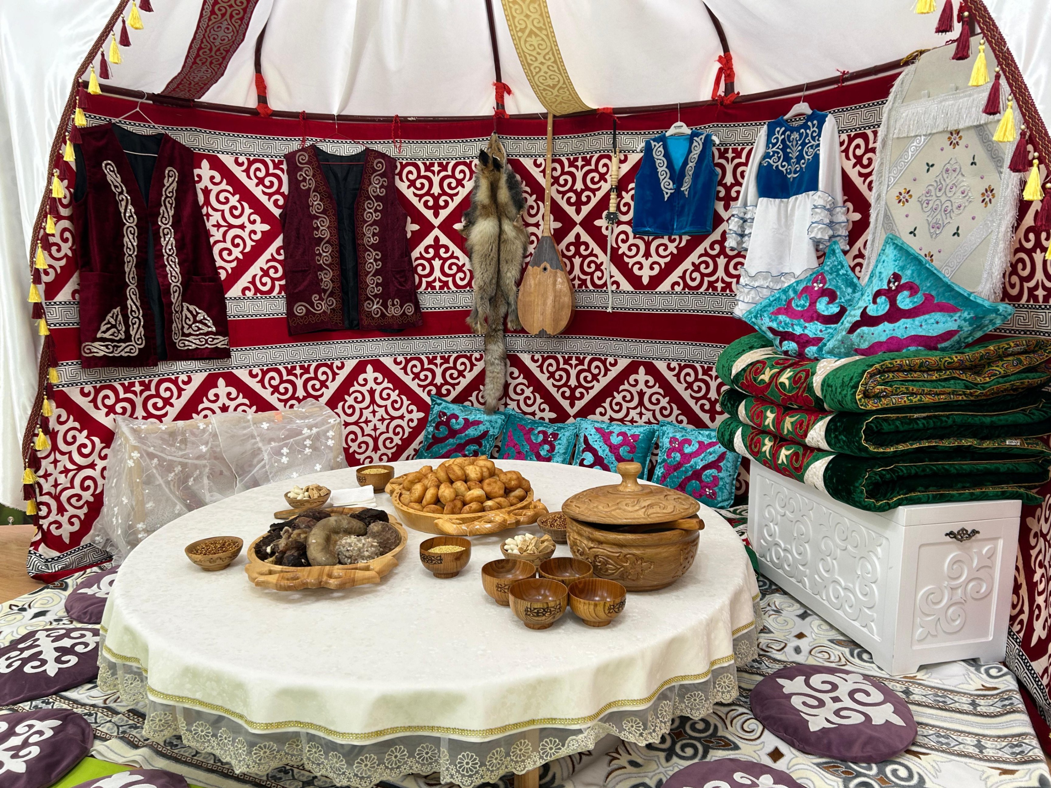 Ақтауда бүлдіршіндер Наурыз мерекесін ерекше атап өтті