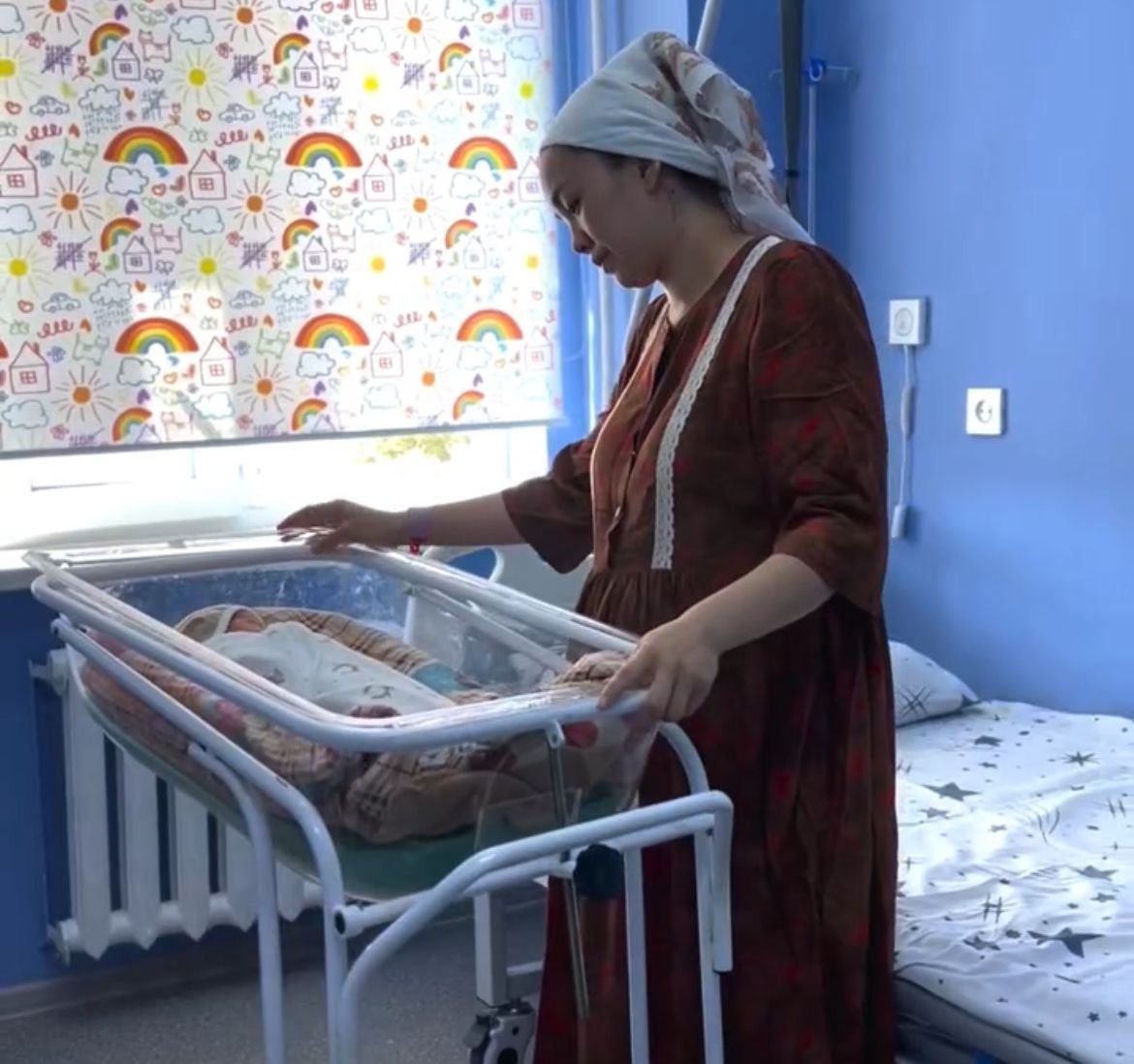 После сложной операции женщина успешно родила ребенка в Актау