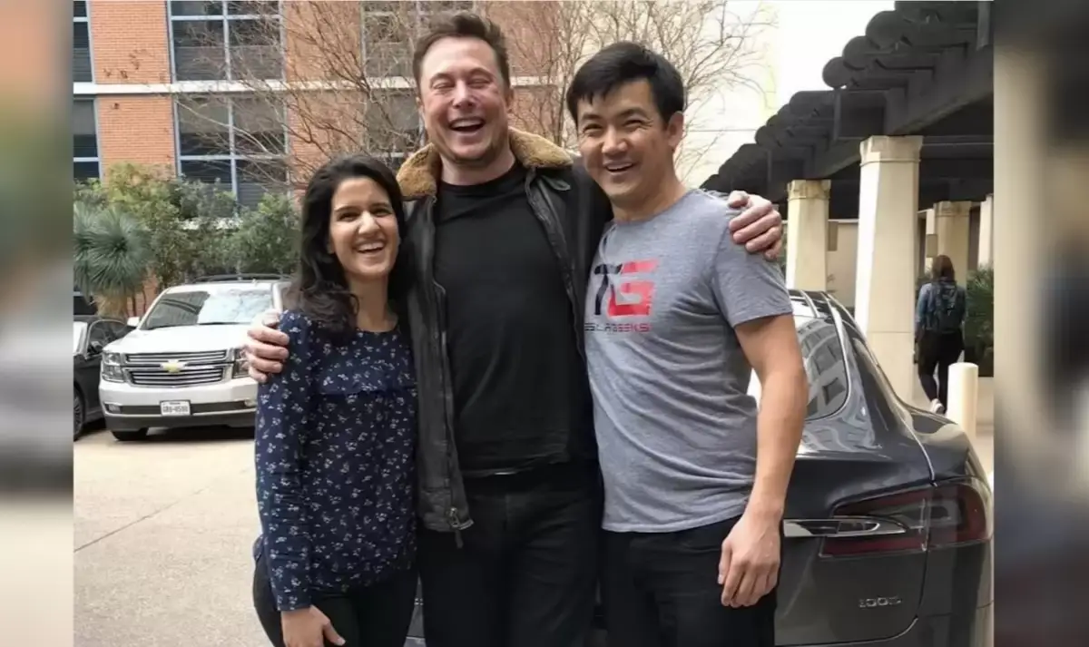 Жаңаөзен тумасы АҚШ-та табысқа жетіп, Tesla акциясын сатып алды