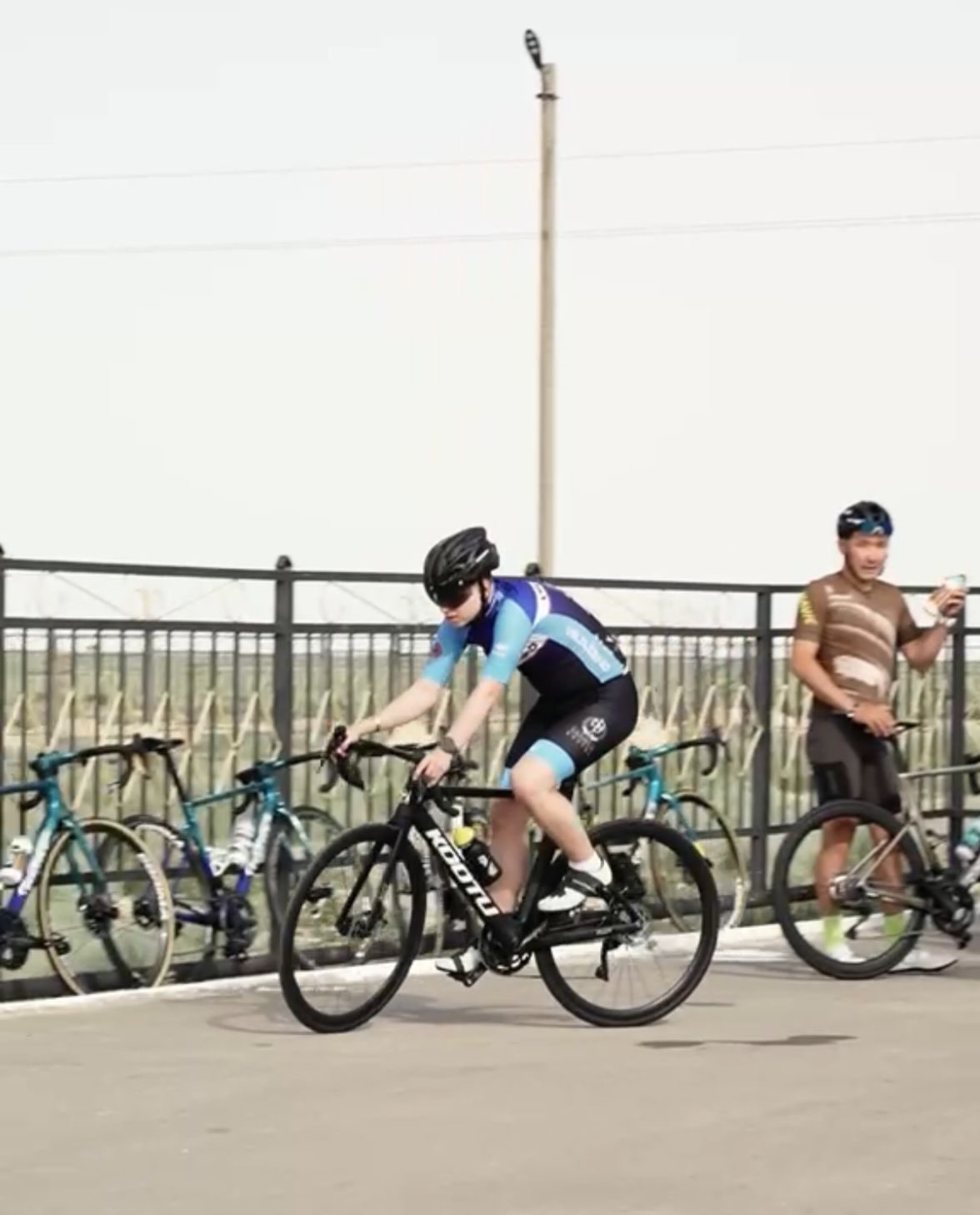 Маңғыстауда «Tour de Bozjyra - 2026» халықаралық велошеруі басталды