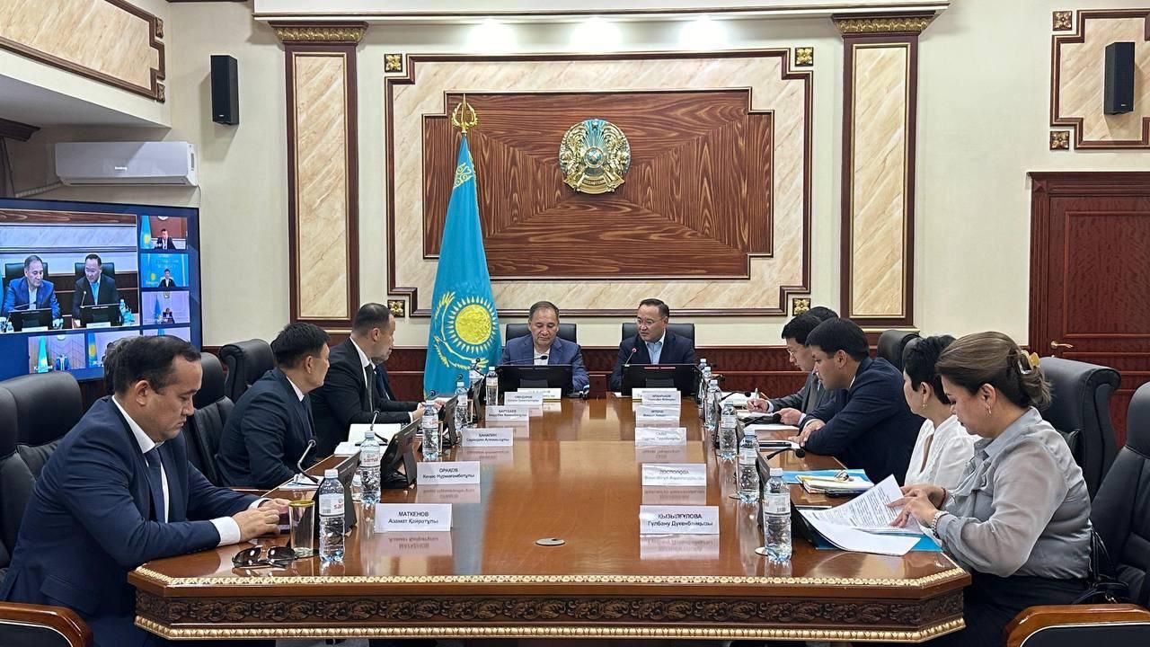 В Мангистауской области обсудили подготовку к отопительному сезону