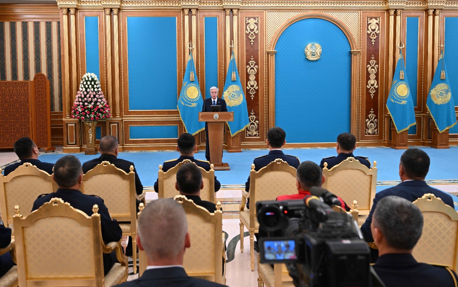 Президент предложил внедрить практику неформального шефства подразделений МЧС над учебными заведениями