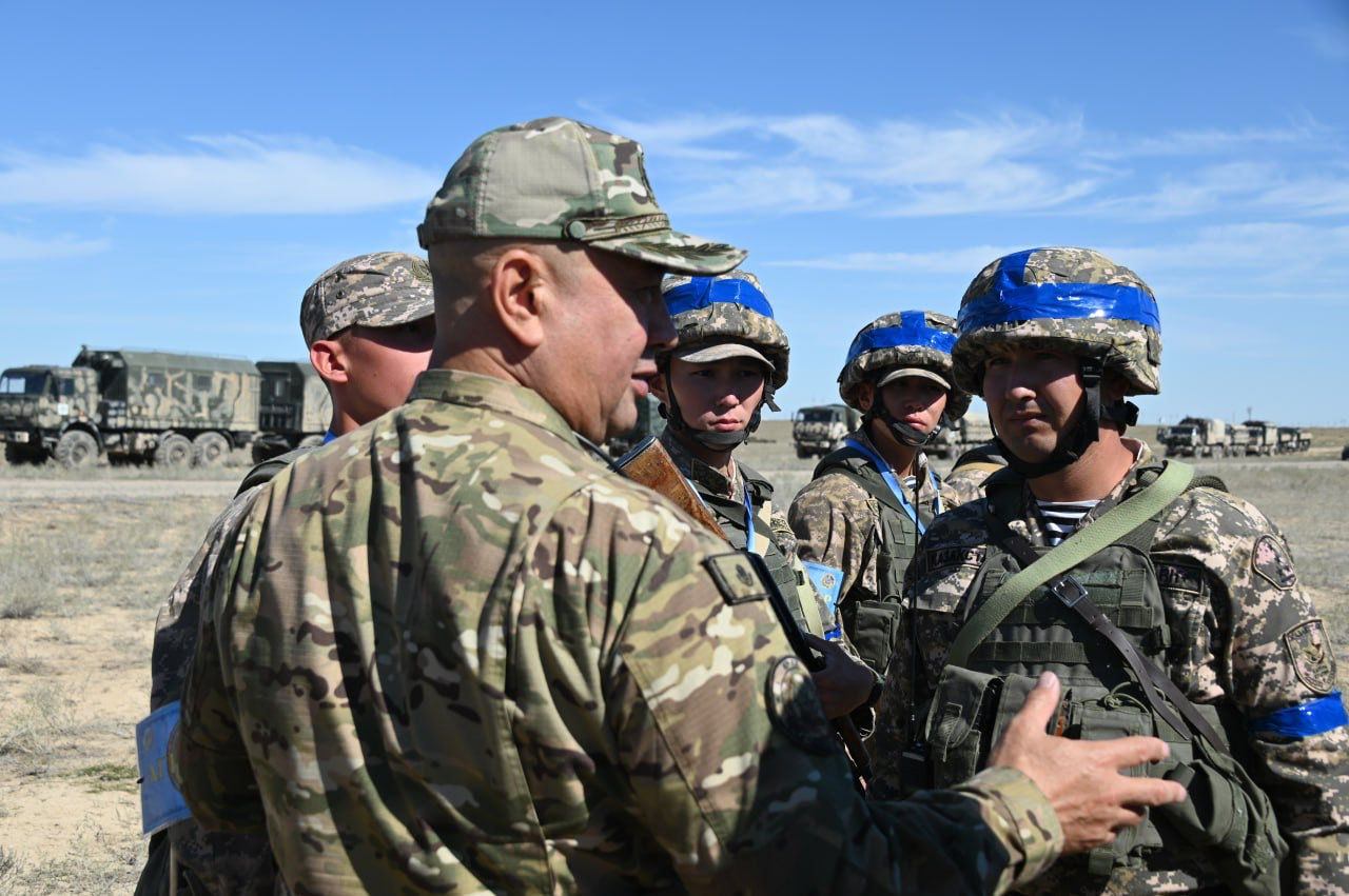 «День замполитов»: офицеры воспитательных структур Вооруженных Сил РК отмечают профессиональный праздник