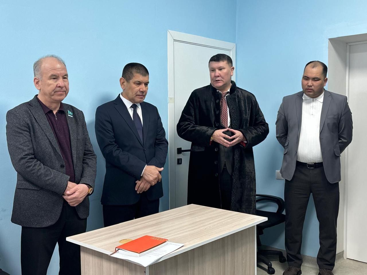 Сотрудники больницы №3 в Жанаозене примут участие в референдуме