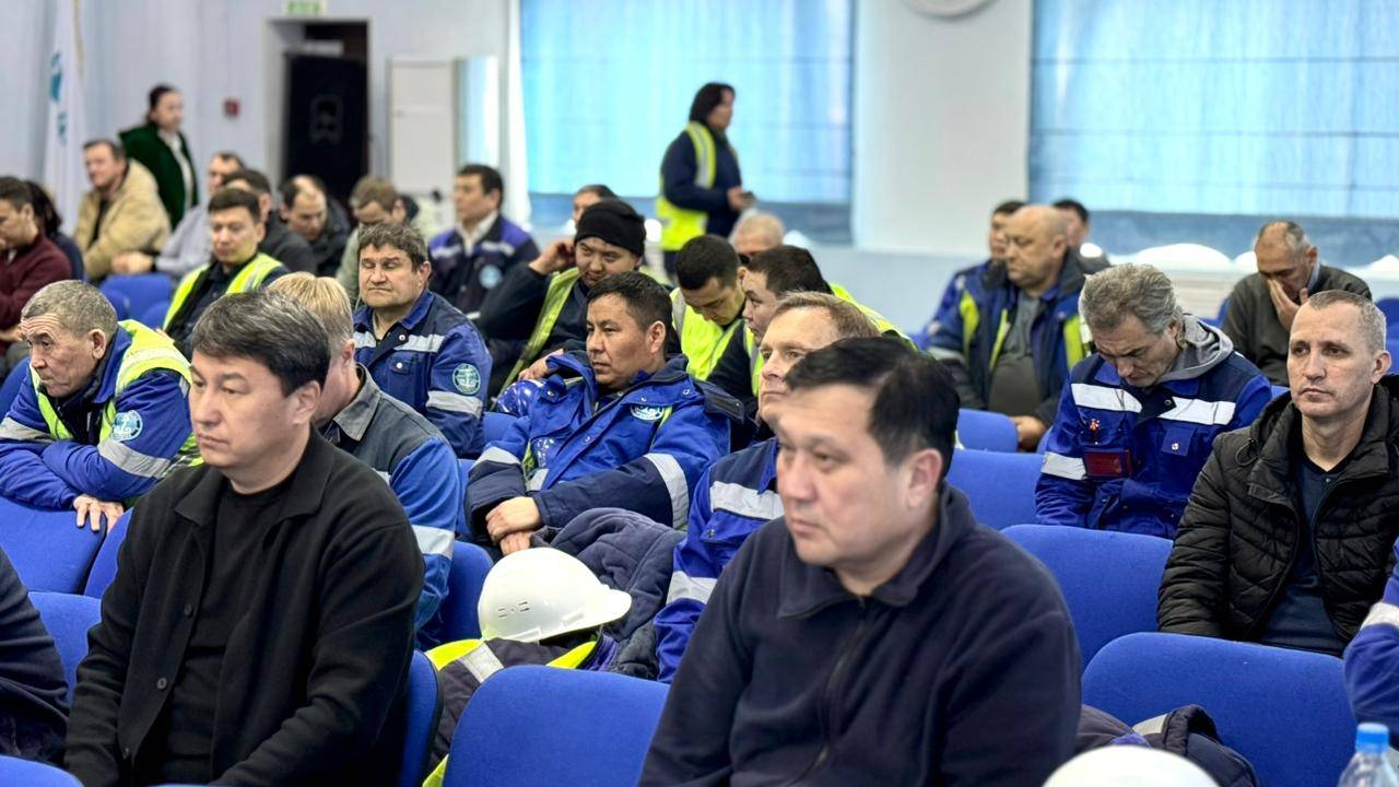 Сотрудники Актауского порта примут участие в референдуме