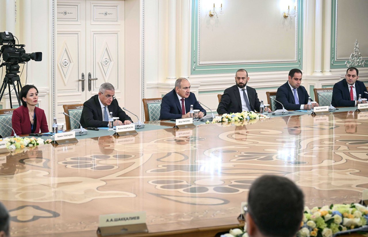 Премьер-министр Армении отметил, что его визит открывает хорошие возможности для дальнейшего углубления двусторонних отношений и вывода их на уровень стратегического партнерства