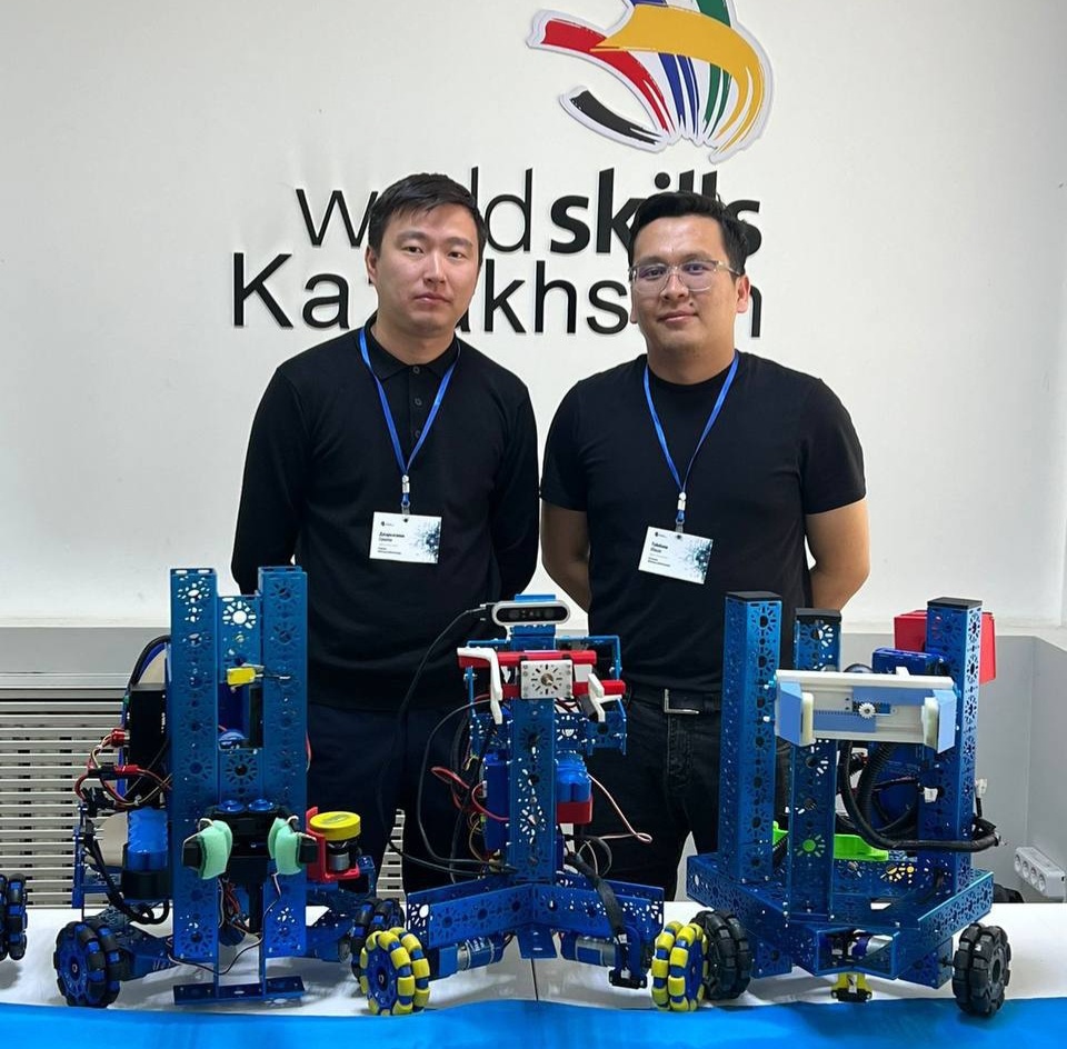 Педагог из Мангистау стал призёром республиканского конкурса