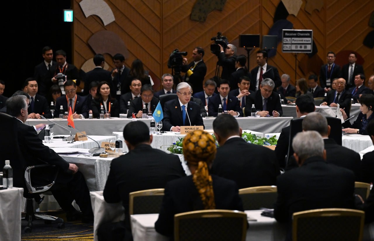 Президенттің Жапонияға сапары аясында 60-тан астам екіжақты құжатқа қол қойылды