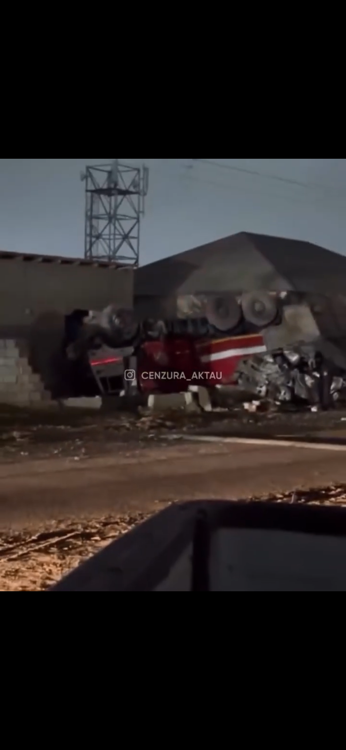 В Жанаозене пожарная машина, следовавшая на вызов, попала в ДТП: двое погибших