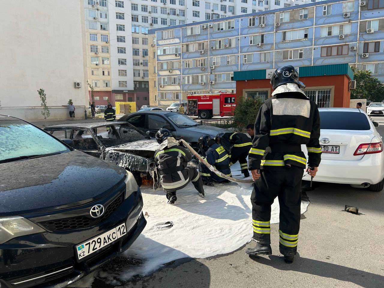 Возгорание автомобиля произошло в 29-м микрорайоне Актау.