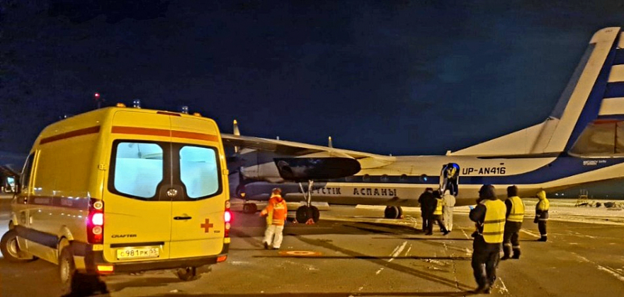 11-месячного младенца доставили санавиацией из Актау в Астану