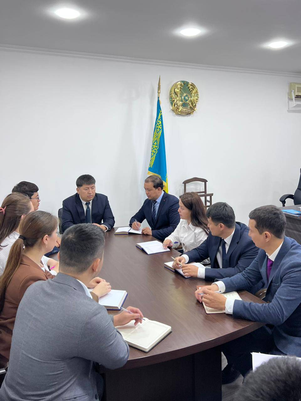Әдеп кодексі – мемлекеттік қызметкердің бағыт-бағдары