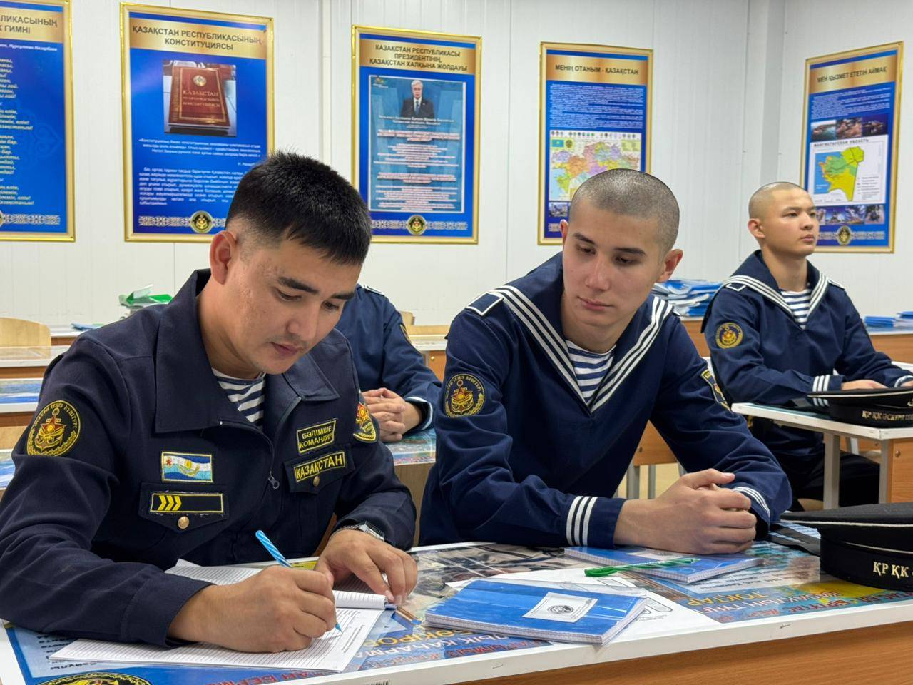 Ақтауда 180 сарбаз Қазақстан Әскери-теңіз күштері қатарына қосылды