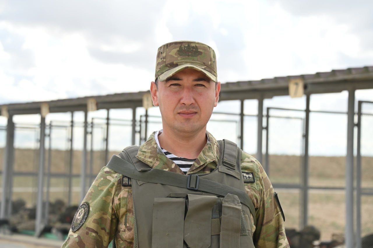 Қазақстан Қарулы Күштерінің тәрбие құрылымдары қызметкерлері кәсіби мерекесін атап өтуде