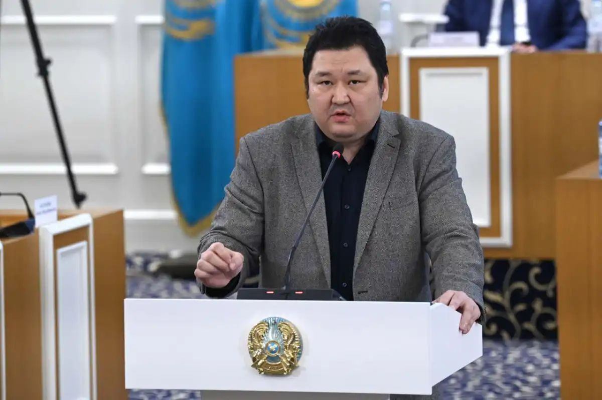 Саясаттанушы Марат Шибутов: Ата Заңның жобасы бүкілхалықтық референдумға шығаруға дайын деп санаймын