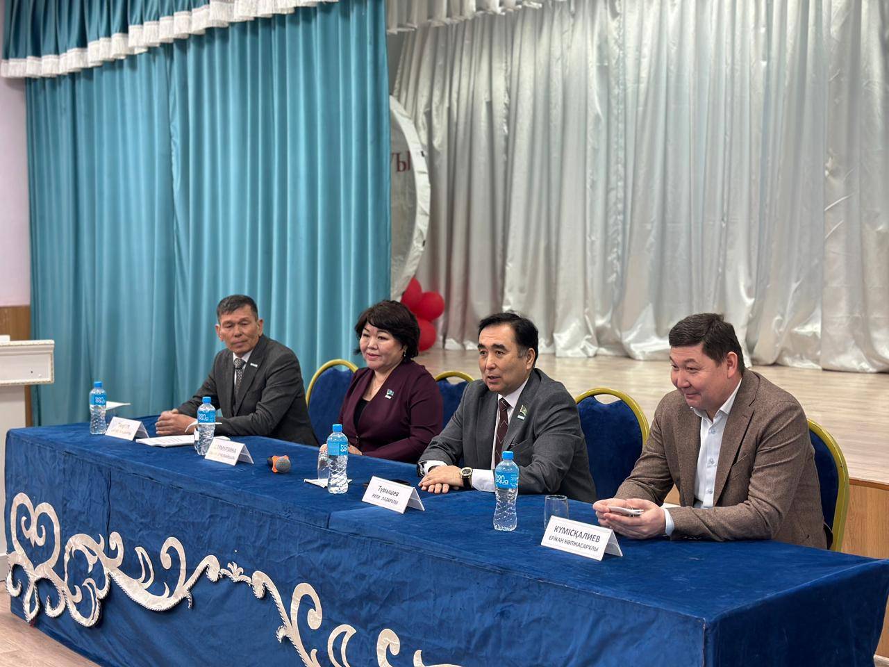 Түпқарағандық ұстаздар референдумға барады