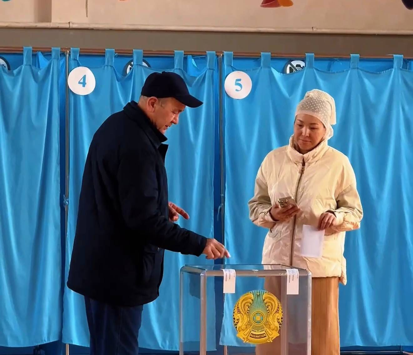 Ақтаудағы №253 референдум учаскесінде дауыс беру заң талаптарына сай өтіп жатыр