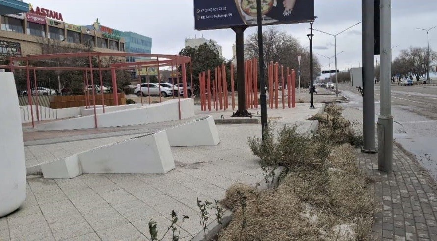 Ақтауда 14-шағын ауданның тұрғындары заңсыз иемденіп алған аумақты қайтарып алды