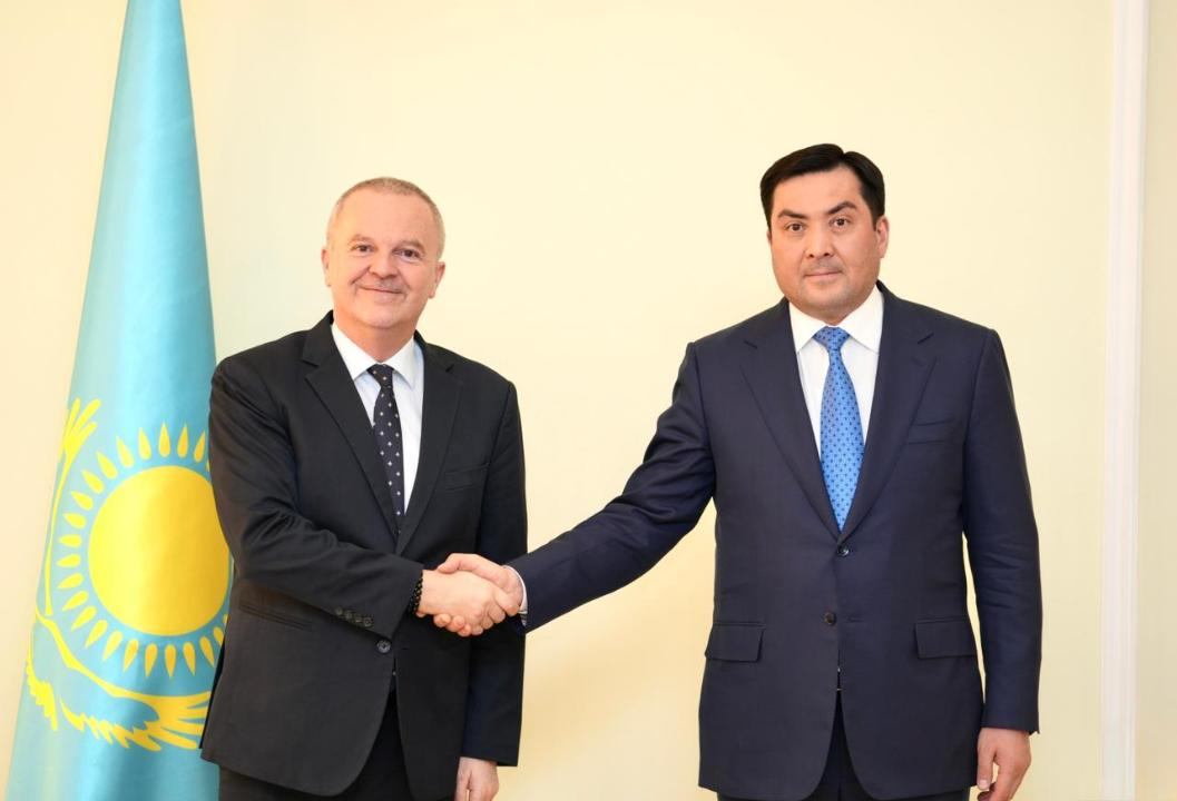 Жаңаөзенде күн, жел және газ энергиясын пайдаланатын гибридті станса салынады