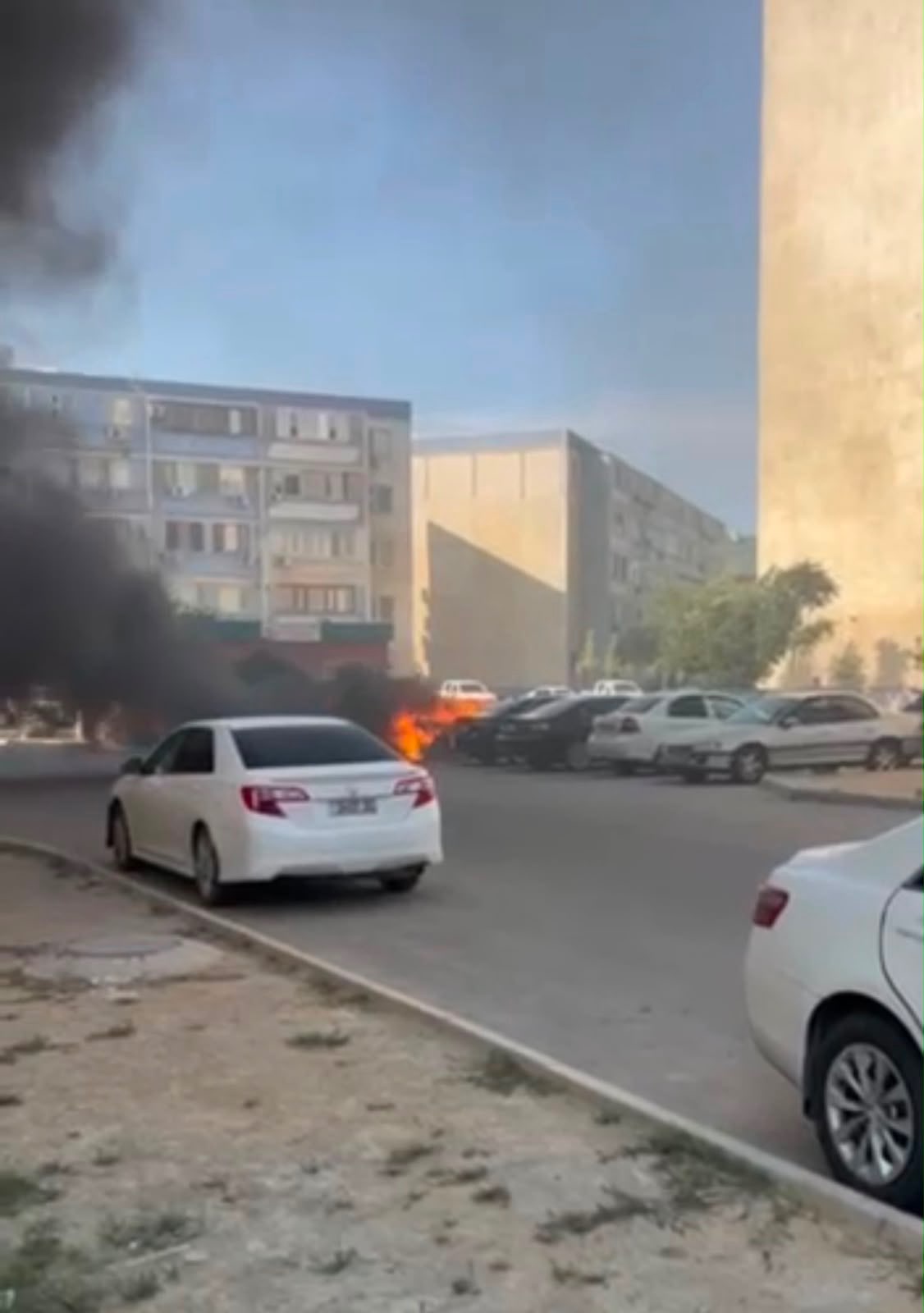 Ақтауда автокөлік өртенді