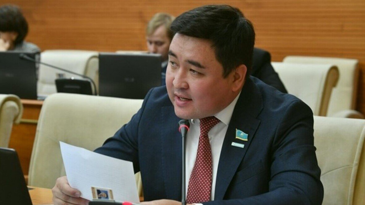 Депутат: Пранк жасайтын блогерсымақтарды жазалайтын кез келді