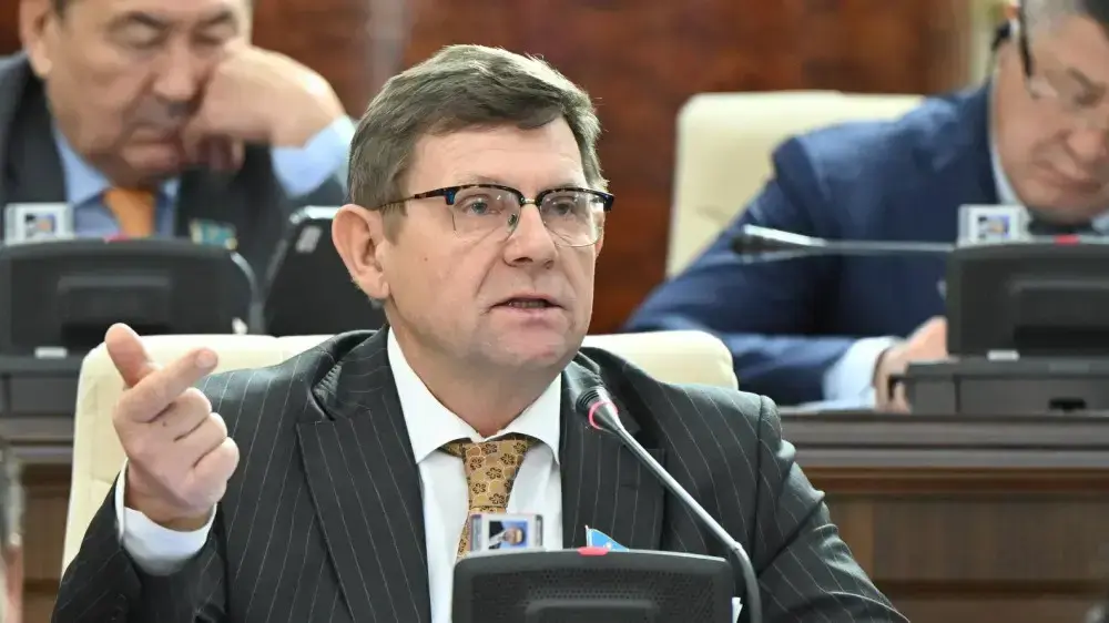 Дипфейктерді пайдалану ұлттық қауіпсіздікке қатер төндіреді – депутат